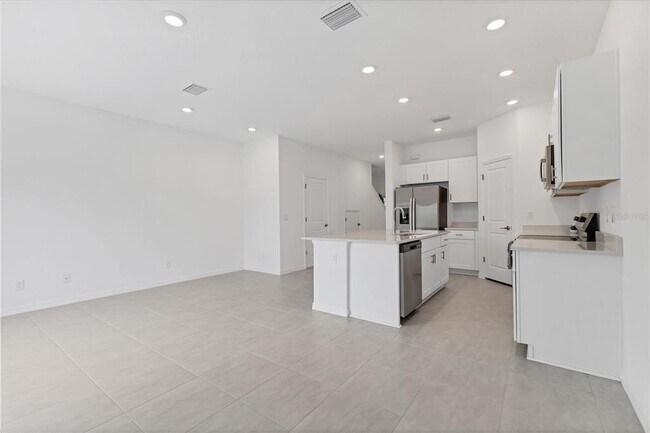 Building Photo - 3055 Novara Ln