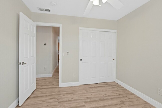 Building Photo - 111 Philip Dr