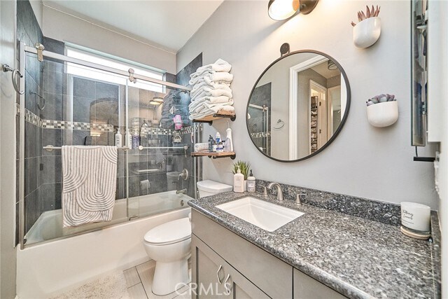 Building Photo - 30480 Sparkle Dr