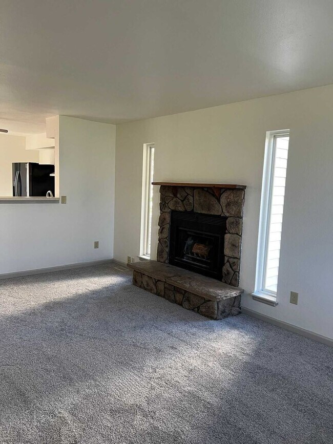 Building Photo - 3181 Vail Pass Dr