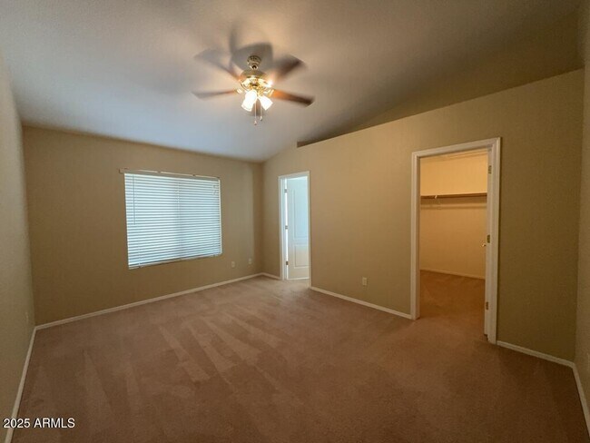 Building Photo - 3451 Plaza Candida