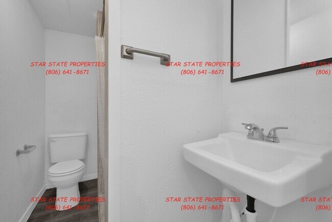 Building Photo - 1 Bedroom- Pay Electric only.