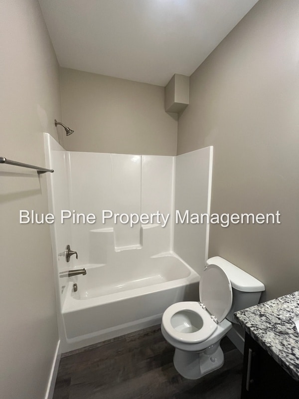 Building Photo - 591 Turin Way