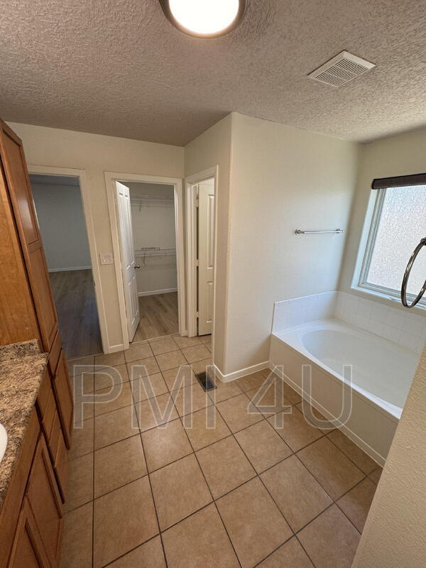 Building Photo - 6131 Aldea Ave NW