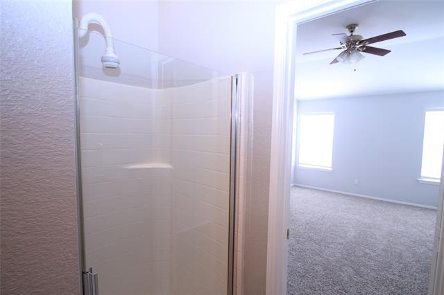 Building Photo - 824 Dixon Ln