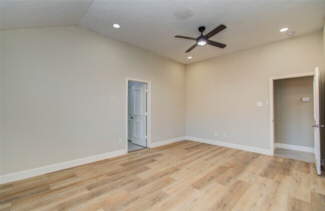 Building Photo - 12846 Sai Baba Dr