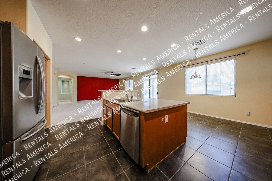 Building Photo - 4429 W Paseo Way