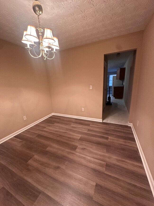 Building Photo - 164 Addy Ln