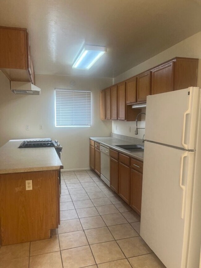 Building Photo - *** 2 Bedroom /1 Bath in Prescott Valley ***