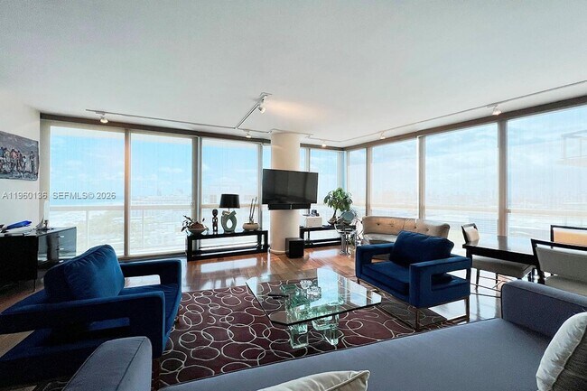 Building Photo - 101 20th St