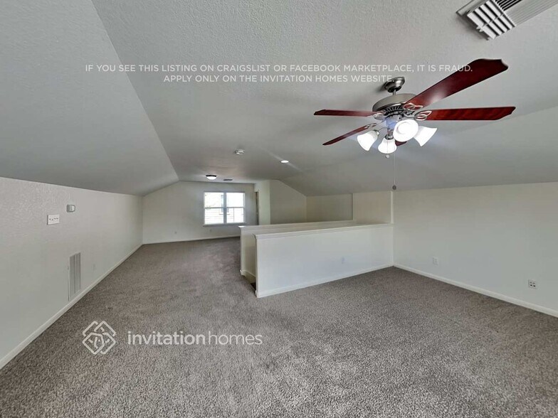 Building Photo - 17247 Marquette Point Ln