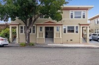 Building Photo - 3818 Opal St
