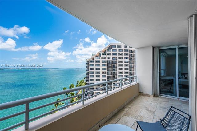 Building Photo - 808 Brickell Key Dr