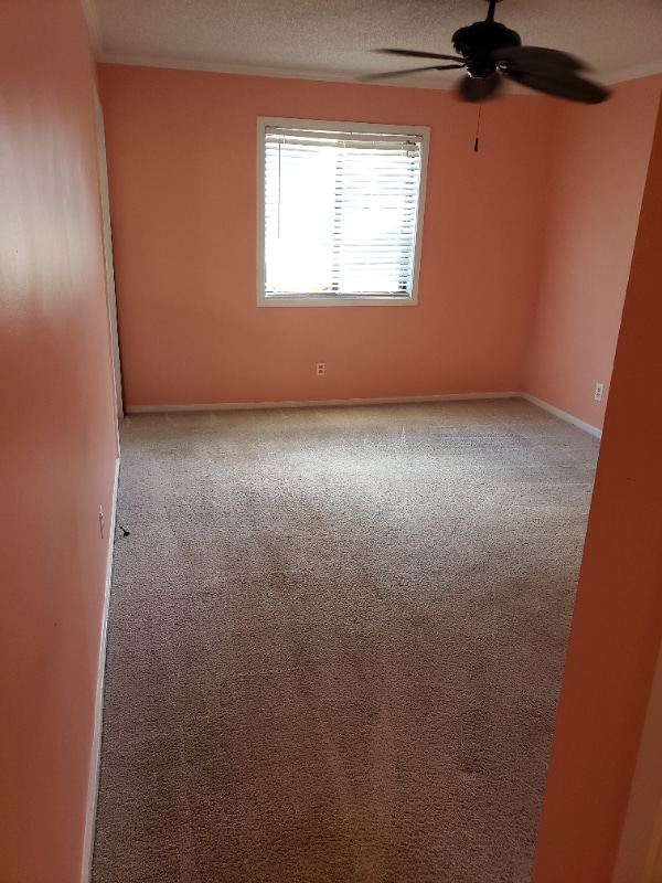 Building Photo - 4015 Fairway Dr