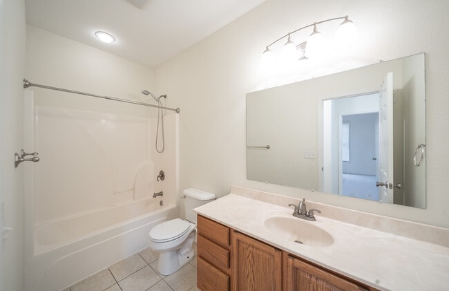 Building Photo - 814 Marit Drive