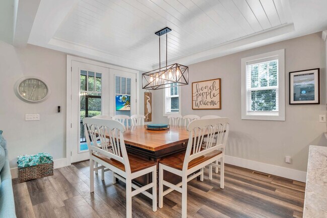 Building Photo - 36 Firethorn Ln