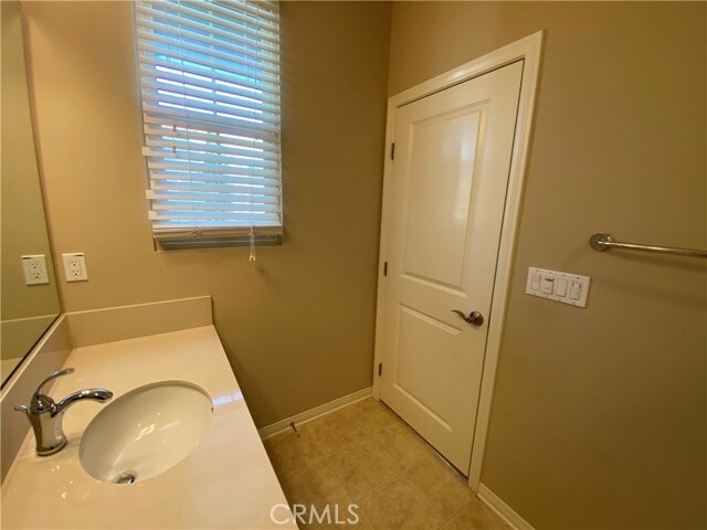 Building Photo - 219 Overbrook