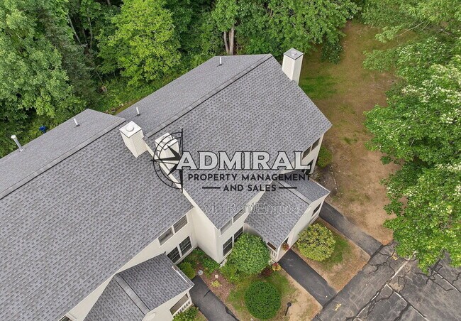 Building Photo - 65 Woodland Green