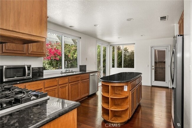 Building Photo - 4867 Tremezzo Dr