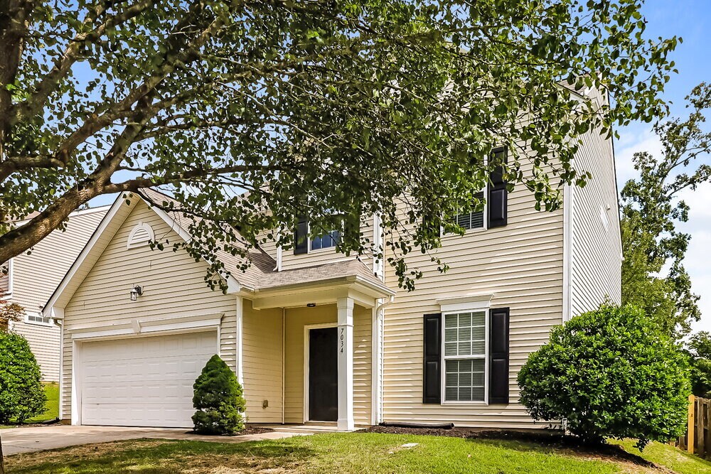 Building Photo - 7034 Advocator Ln