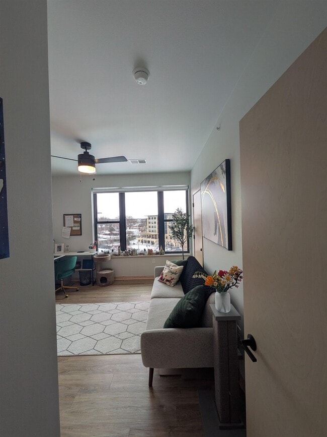 Building Photo - 6408 Bridge Rd