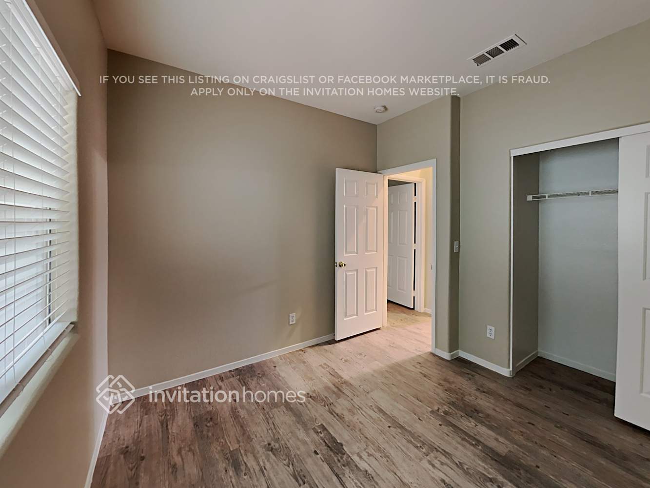 Building Photo - 9112 Canyon Magic Ave