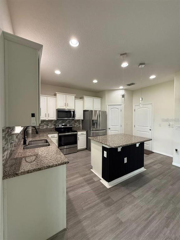 Building Photo - 2342 Beacon Landing Cir