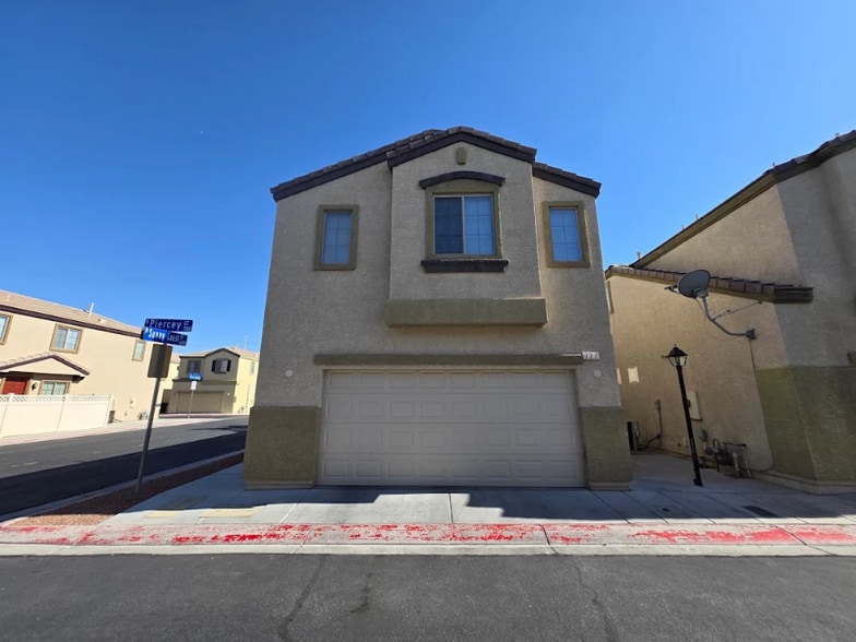 Building Photo - 747 piercey 16B Ct