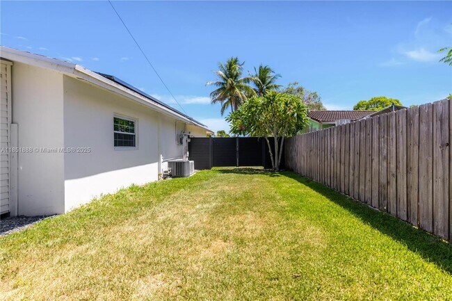 Building Photo - 9021 SW 178th Terrace