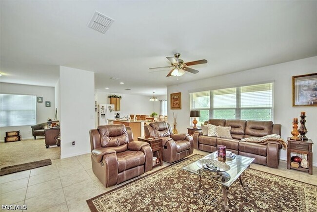 Building Photo - 3200 Birch Tree Ln