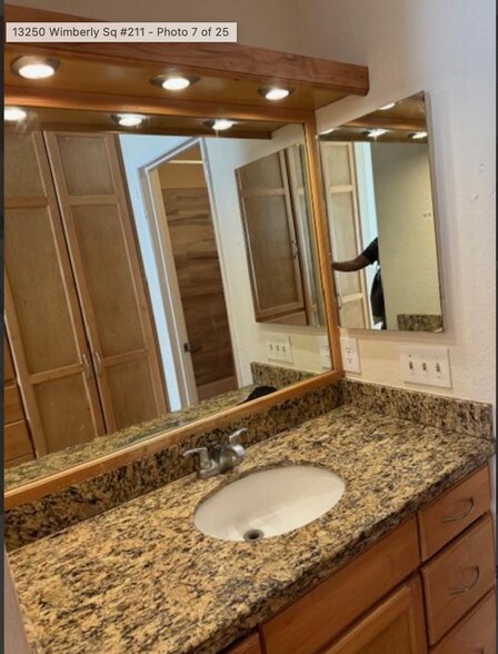 Building Photo - 13250 Wimberly Sq