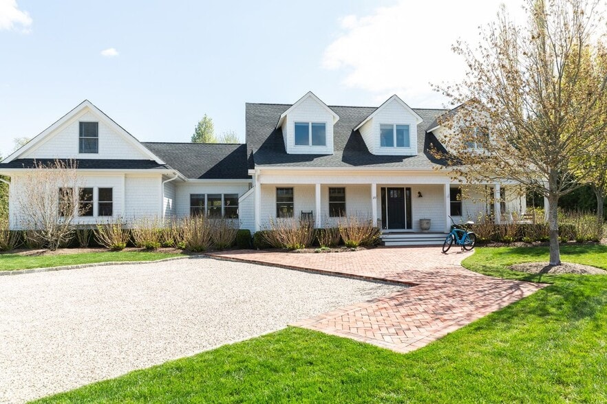 Building Photo - 20 Sunshine Rd