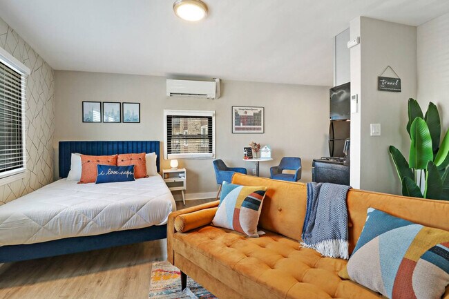 Building Photo - 4903 Spencer Ave