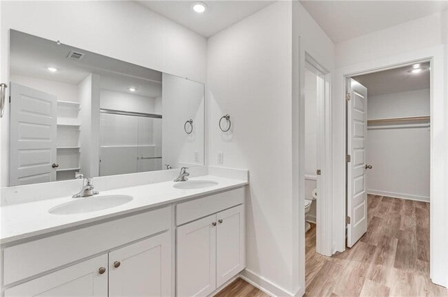 Building Photo - 4604 W Aurora St