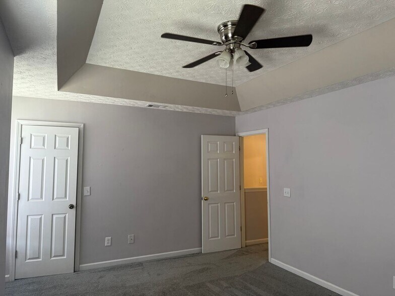Building Photo - 1704 Camden Forrest Tr