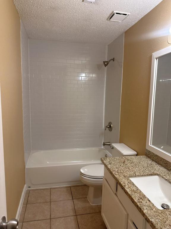 Building Photo - 1503 Park Wind Dr