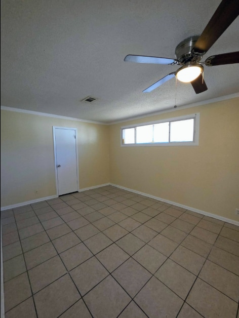 Building Photo - 412 Azalea Ave