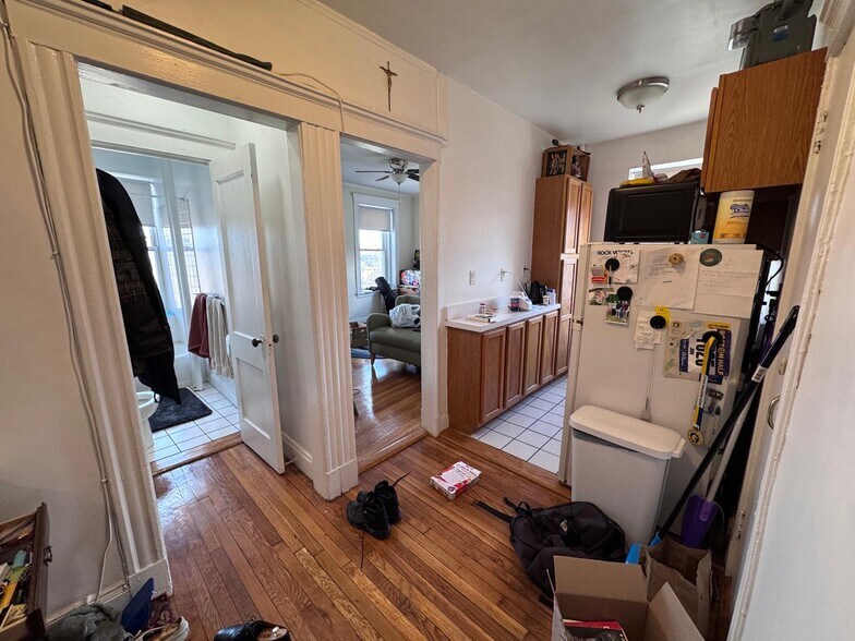 Building Photo - 100 Brainerd Rd