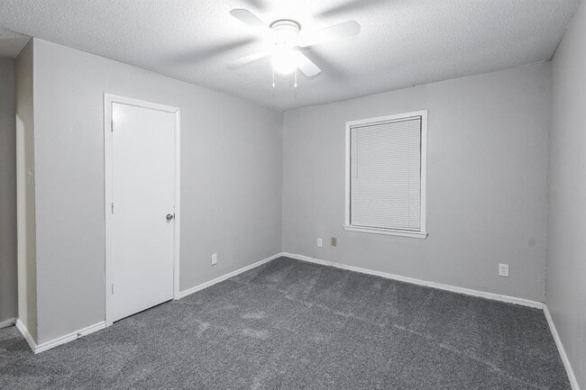 Building Photo - 3522 Stonham St