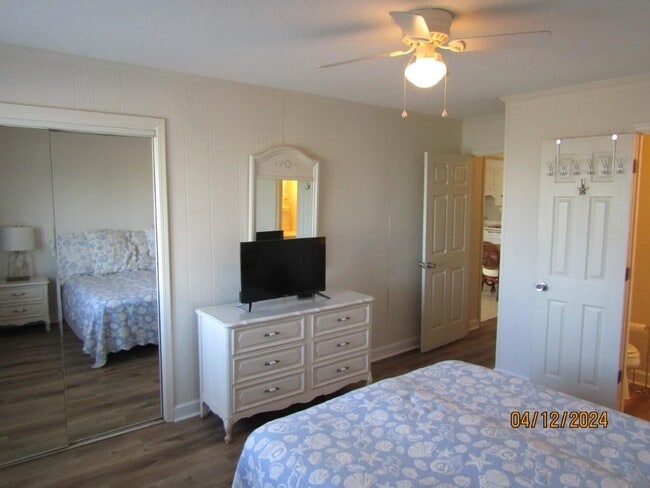 Building Photo - 5001 N Ocean Blvd