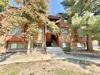 Building Photo - 441 Wright St