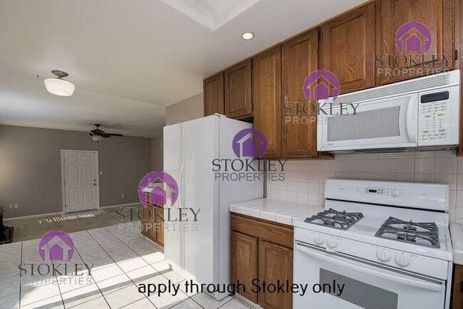 Building Photo - Stokley Properties Presents 1631 Fisher Drive