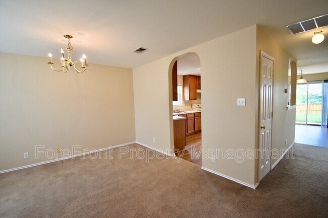 Building Photo - 10527 Cub Haven