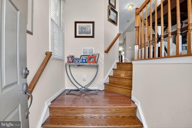 Building Photo - 1794 Paisley Ct
