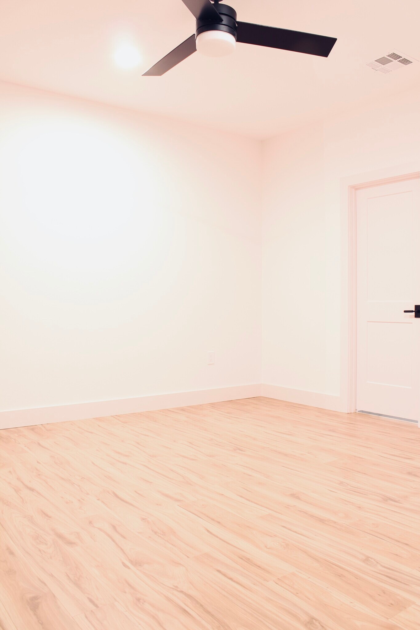 Building Photo - 12204 Hairston Cir