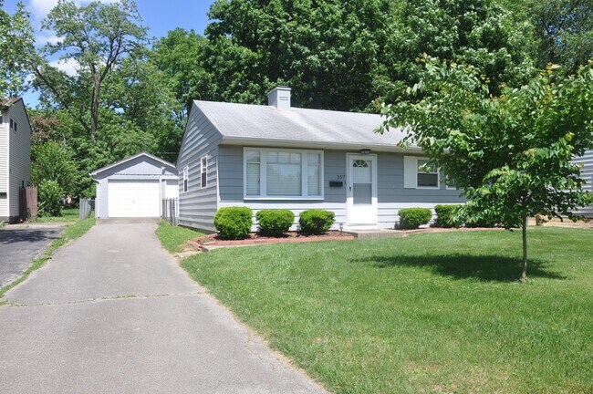 Building Photo - 357 Mockingbird Ln