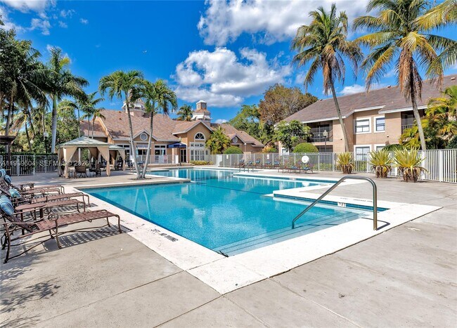 Building Photo - 15680 SW 106th Ln