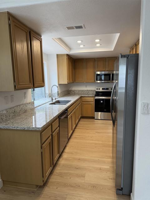 Building Photo - 3117 San Helena Dr