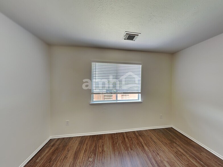 Building Photo - 24518 Cypresspark Glen Ln