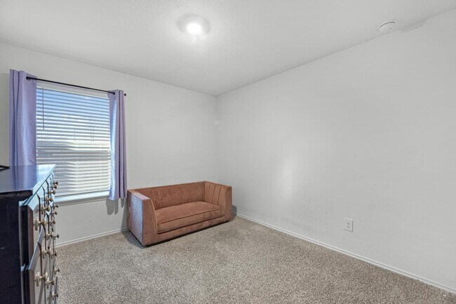 Building Photo - 23815 Desert Brush Ct